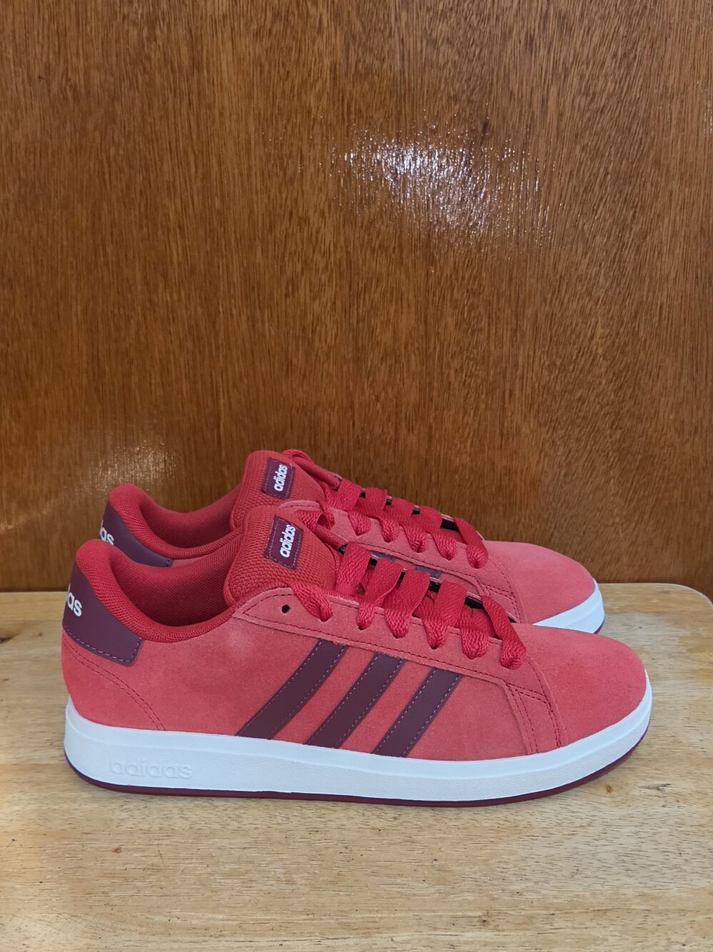 Adidas Grand Court 00s Red Low Casual Sneaker Unisex Youth Size 6/ JQ5654 NWB - Picture 5 of 12